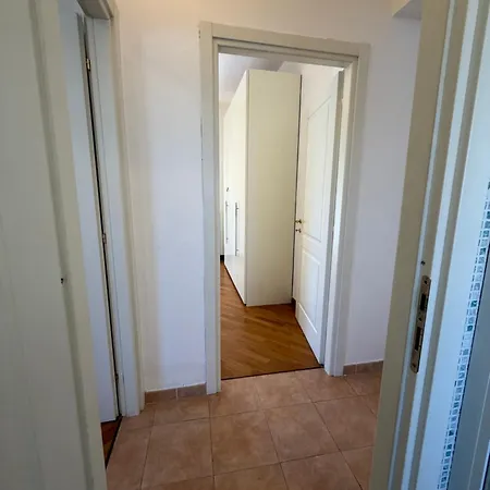 La Vela Apartment
